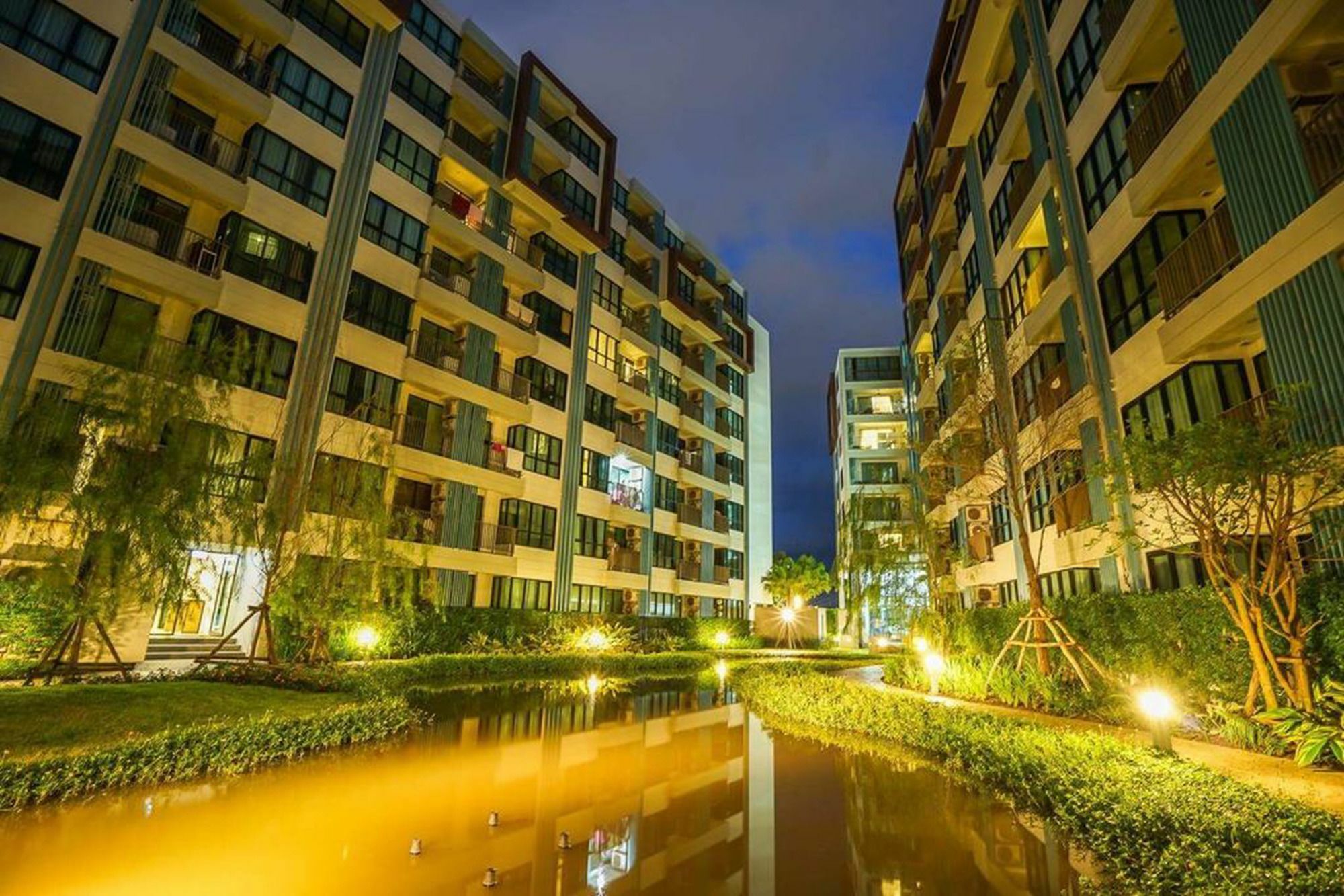 Centrio Nearby Central 푸껫 외부 사진